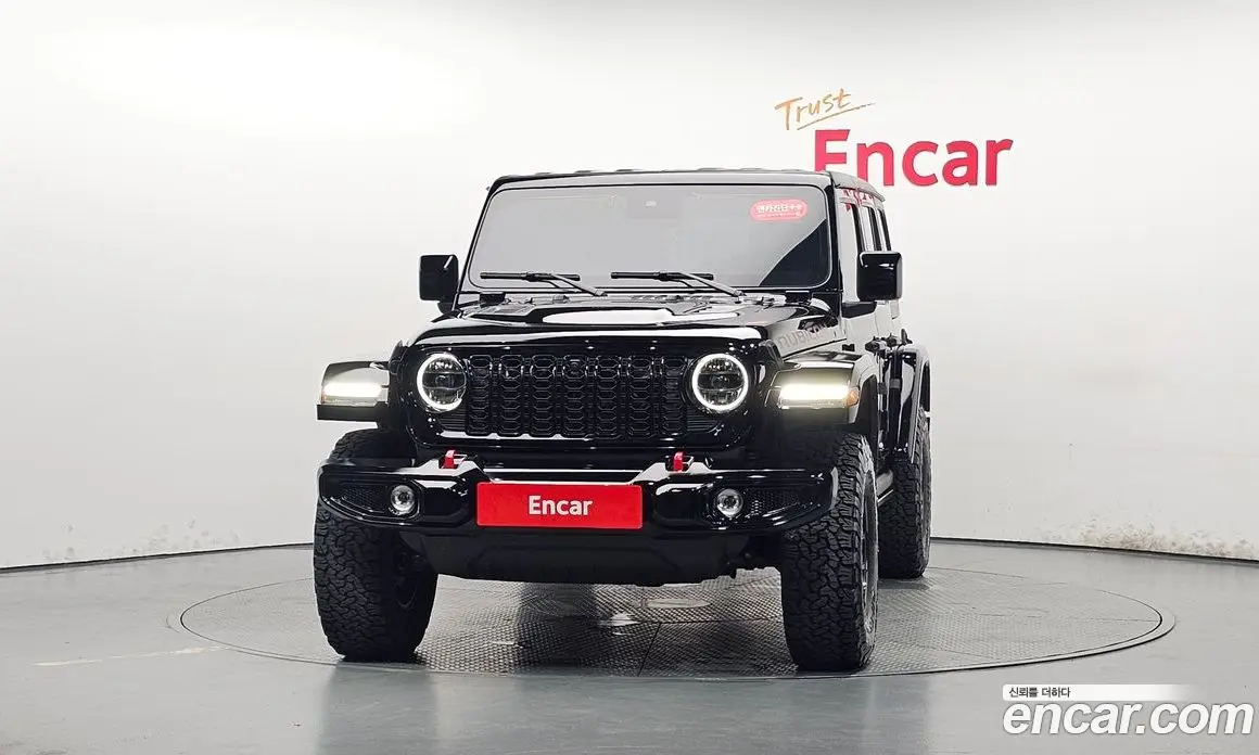 Jeep Wrangler 2025 2.0 автомат (гидро), фото 2 Jeep Wrangler 2025 2.0 автомат (гидро), фото 2