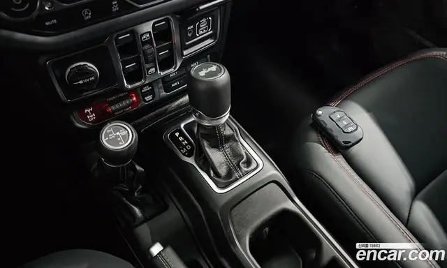 Jeep Wrangler 2025 2.0 автомат (гидро), миниатюра 11 Jeep Wrangler 2025 2.0 автомат (гидро), миниатюра 11