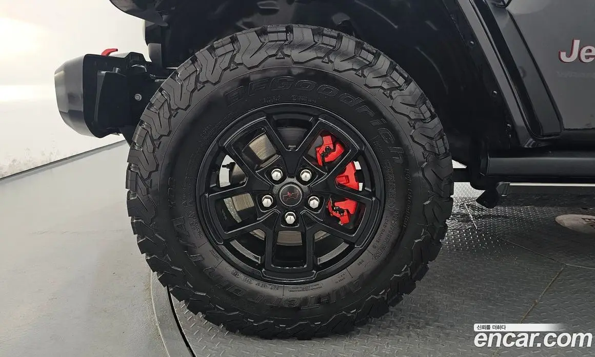 Jeep Wrangler 2025 2.0 автомат (гидро), фото 4 Jeep Wrangler 2025 2.0 автомат (гидро), фото 4