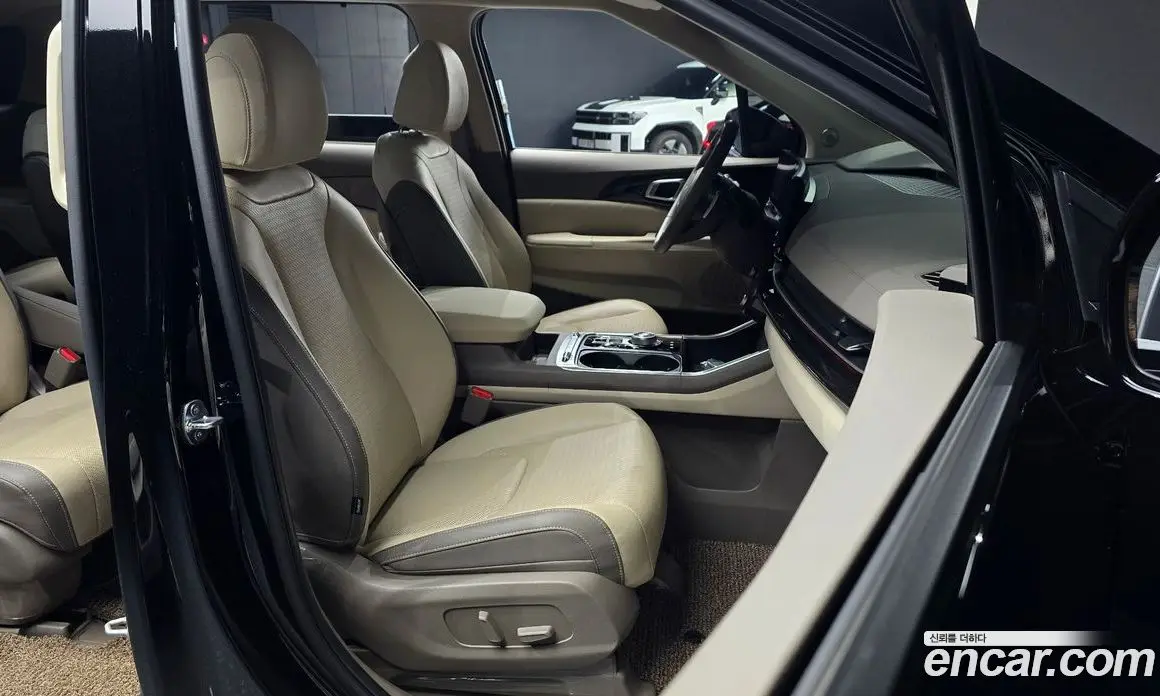 Kia Carnival 2024 2.2 автомат (гидро), фото 12 Kia Carnival 2024 2.2 автомат (гидро), фото 12