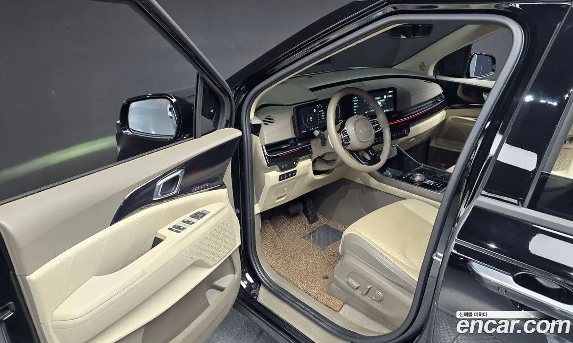 Kia Carnival 2024 2.2 автомат (гидро), фото 16 Kia Carnival 2024 2.2 автомат (гидро), фото 16