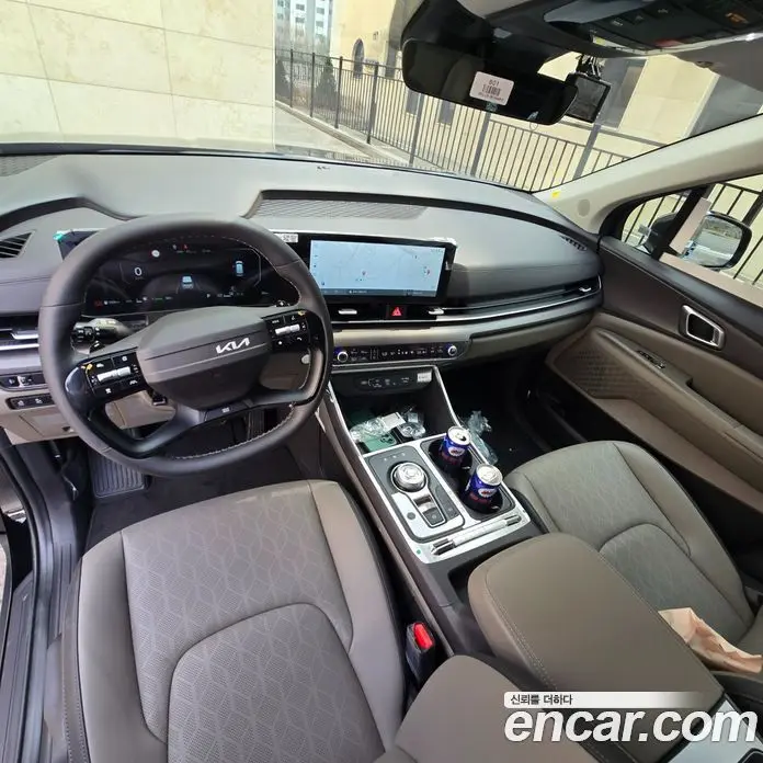 Kia Carnival 2026 1.6 автомат (гидро), фото 7 Kia Carnival 2026 1.6 автомат (гидро), фото 7