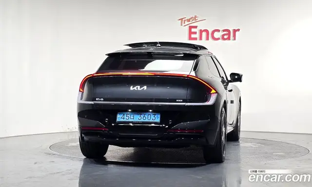 Kia EV6 2024 0.1 автомат (гидро), миниатюра 3 Kia EV6 2024 0.1 автомат (гидро), миниатюра 3