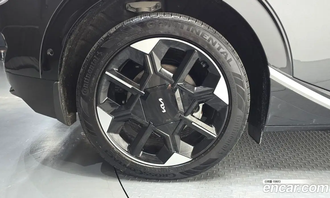 Kia EV6 2024 0.1 автомат (гидро), фото 4 Kia EV6 2024 0.1 автомат (гидро), фото 4