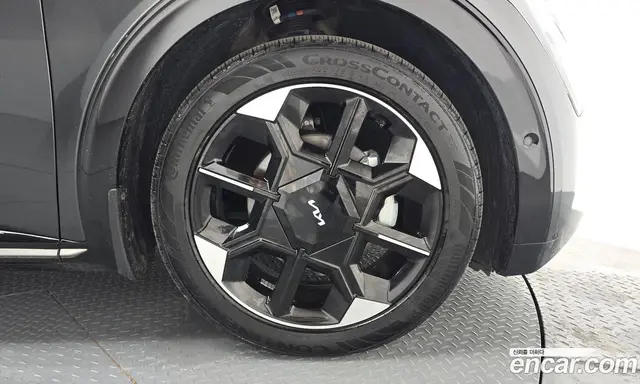 Kia EV6 2024 0.1 автомат (гидро), миниатюра 6 Kia EV6 2024 0.1 автомат (гидро), миниатюра 6