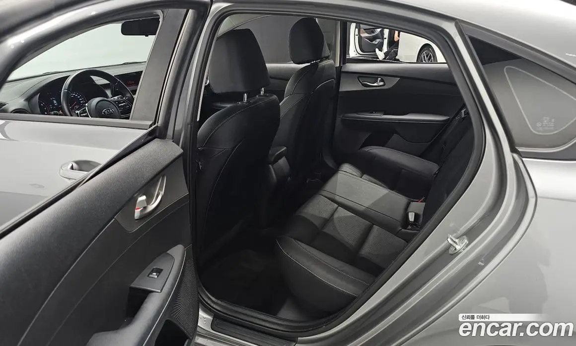 Kia K3 2020 1.6 автомат (гидро), фото 18 Kia K3 2020 1.6 автомат (гидро), фото 18