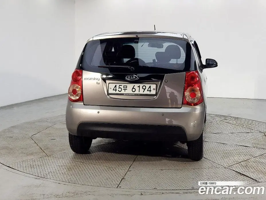 Kia Morning 2011 1.0 автомат (гидро), фото 3
