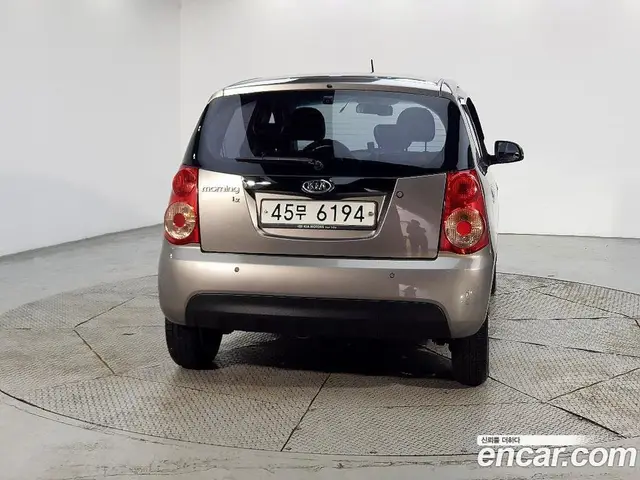 Kia Morning 2011 1.0 автомат (гидро), миниатюра 3