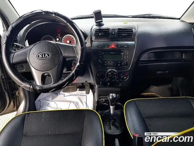 Kia Morning 2011 1.0 автомат (гидро), миниатюра 5