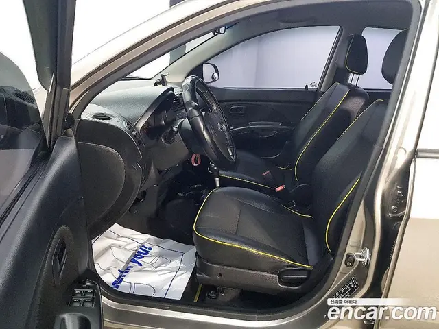 Kia Morning 2011 1.0 автомат (гидро), миниатюра 8