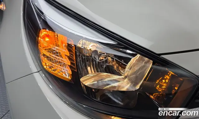 Kia Morning 2022 1.0 автомат (гидро), миниатюра 8 Kia Morning 2022 1.0 автомат (гидро), миниатюра 8