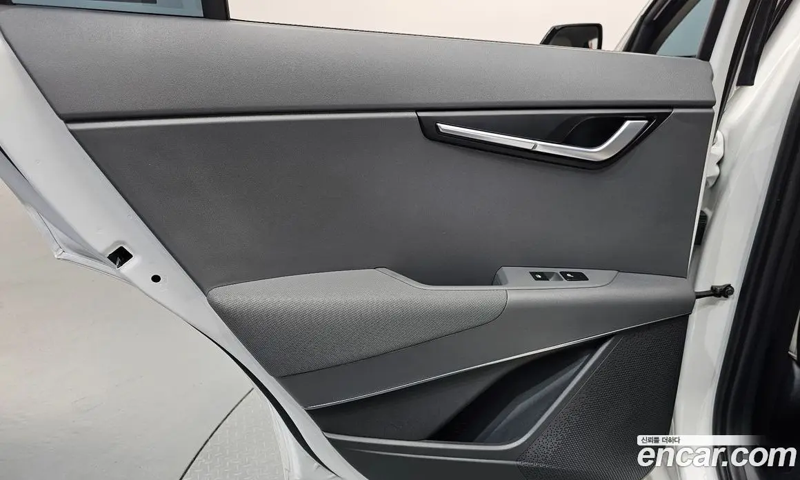 Kia Niro 2022 1.6 автомат (гидро), фото 15 Kia Niro 2022 1.6 автомат (гидро), фото 15