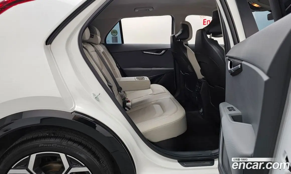 Kia Niro 2022 1.6 автомат (гидро), фото 17 Kia Niro 2022 1.6 автомат (гидро), фото 17