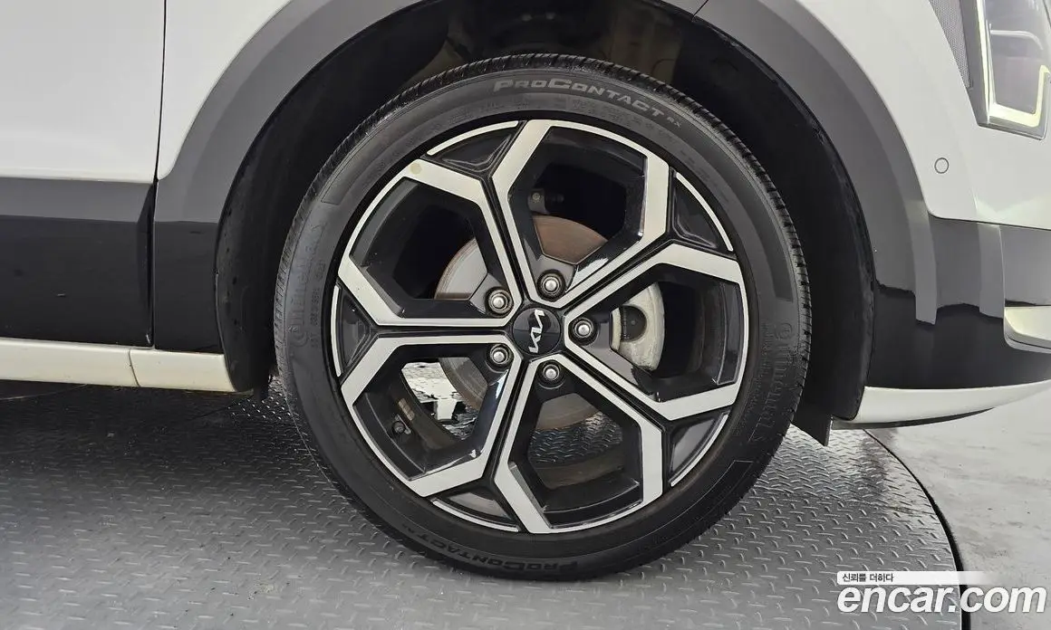 Kia Niro 2022 1.6 автомат (гидро), фото 7 Kia Niro 2022 1.6 автомат (гидро), фото 7