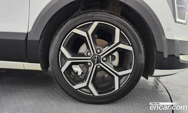 Kia Niro 2022 1.6 автомат (гидро), миниатюра 7 Kia Niro 2022 1.6 автомат (гидро), миниатюра 7