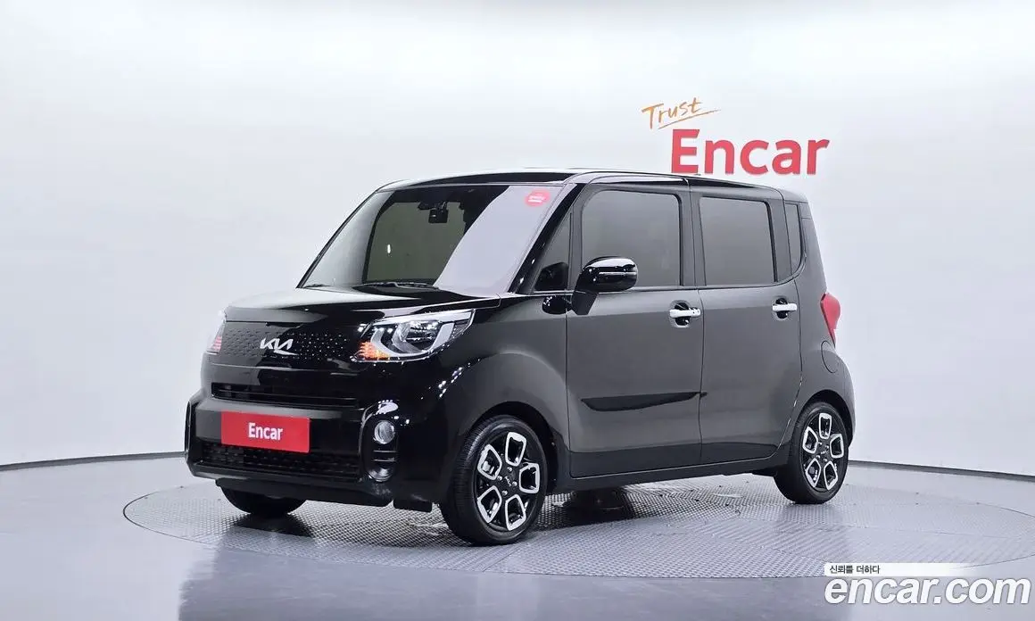 Kia Ray 2022 1.0 автомат (гидро), фото 1 Kia Ray 2022 1.0 автомат (гидро), фото 1
