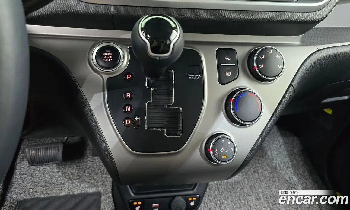 Kia Ray 2022 1.0 автомат (гидро), фото 12 Kia Ray 2022 1.0 автомат (гидро), фото 12