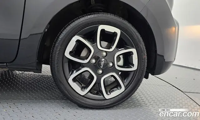 Kia Ray 2022 1.0 автомат (гидро), миниатюра 7 Kia Ray 2022 1.0 автомат (гидро), миниатюра 7