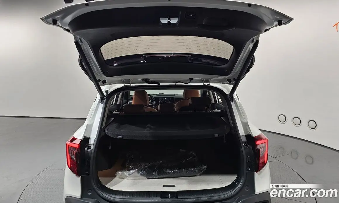 Kia Seltos 2023 1.6 автомат (гидро), фото 26 Kia Seltos 2023 1.6 автомат (гидро), фото 26