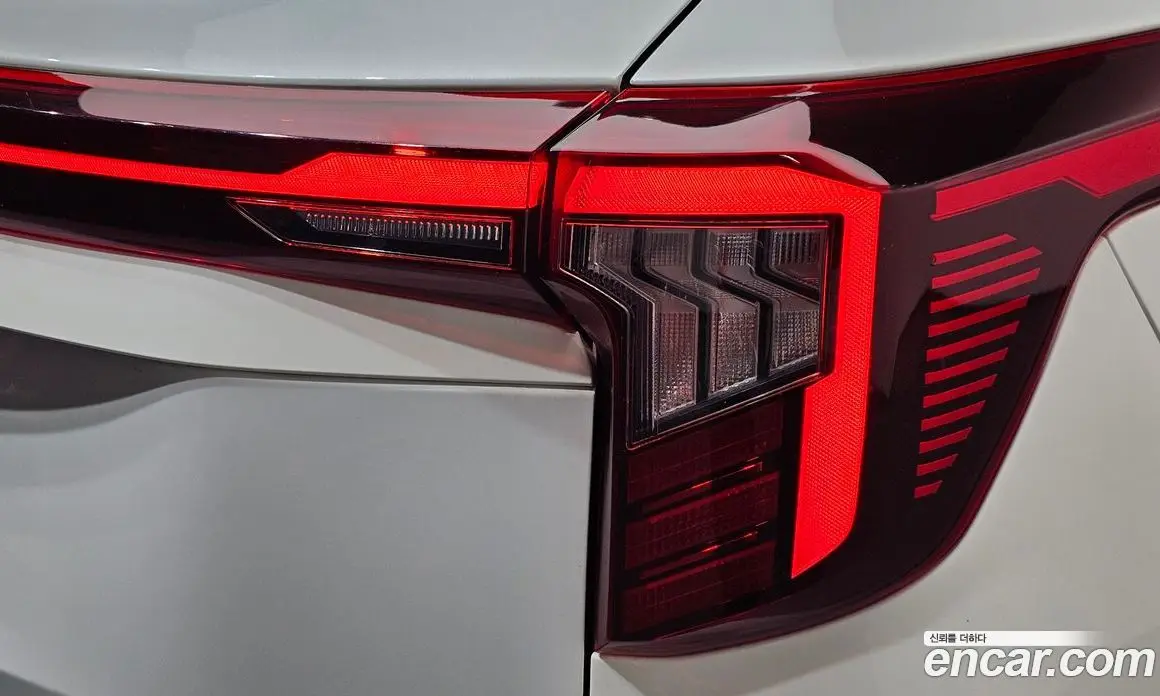 Kia Seltos 2023 1.6 автомат (гидро), фото 9 Kia Seltos 2023 1.6 автомат (гидро), фото 9