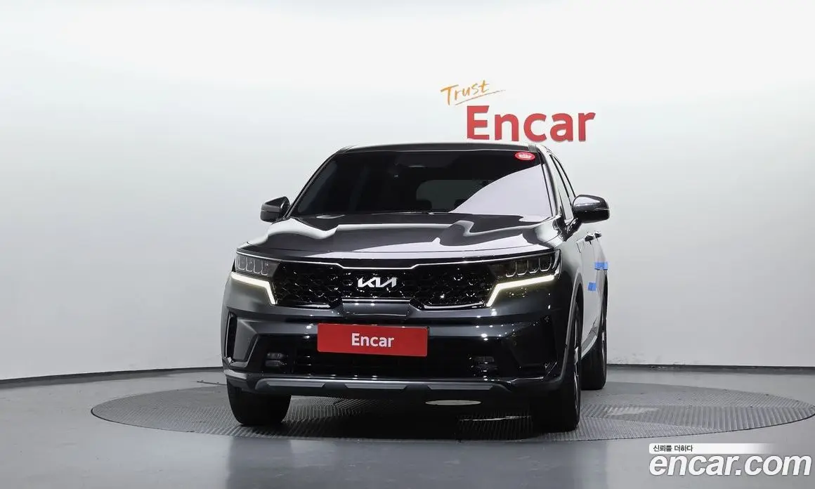 Kia Sorento 2023 2.5 автомат (гидро), фото 3 Kia Sorento 2023 2.5 автомат (гидро), фото 3