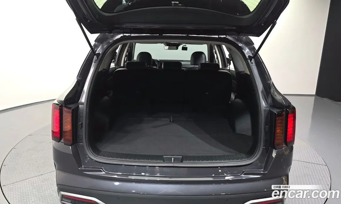 Kia Sorento 2023 2.5 автомат (гидро), фото 26 Kia Sorento 2023 2.5 автомат (гидро), фото 26