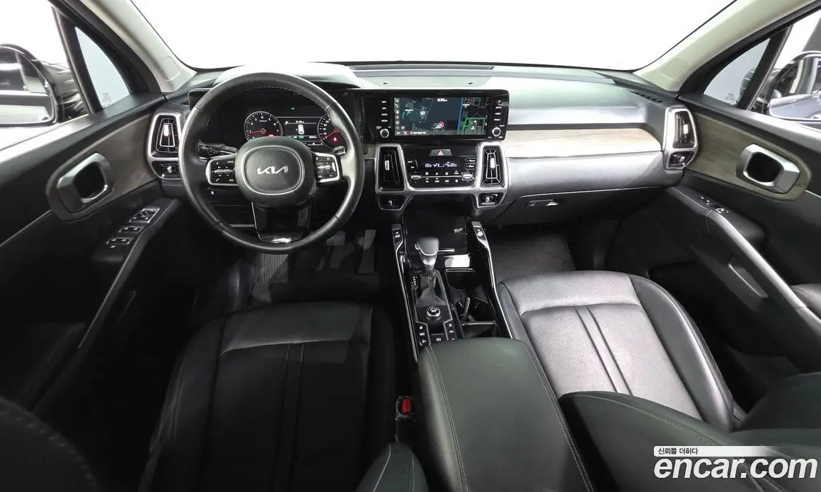 Kia Sorento 2023 2.5 автомат (гидро), фото 10 Kia Sorento 2023 2.5 автомат (гидро), фото 10