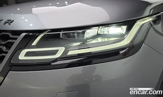 Land Rover Range Rover Velar 2020 3.0 автомат (гидро), миниатюра 8 Land Rover Range Rover Velar 2020 3.0 автомат (гидро), миниатюра 8