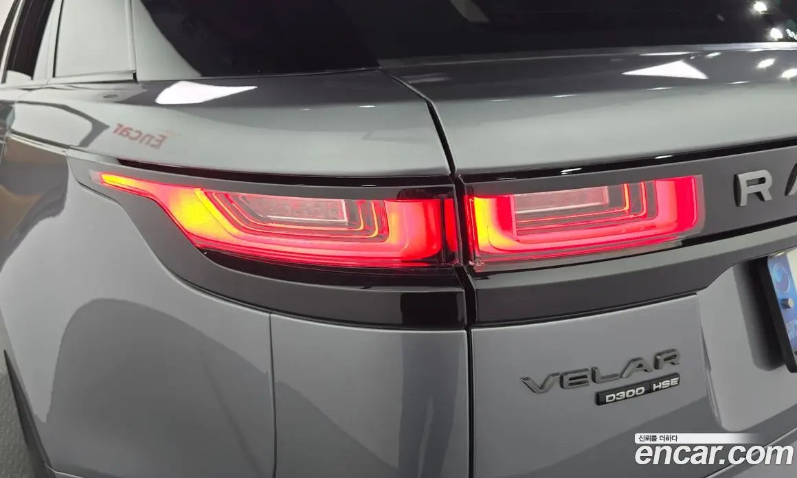 Land Rover Range Rover Velar 2020 3.0 автомат (гидро), фото 9 Land Rover Range Rover Velar 2020 3.0 автомат (гидро), фото 9