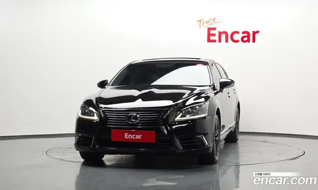 Lexus LS 2017 4.6 автомат (гидро), миниатюра 3 Lexus LS 2017 4.6 автомат (гидро), миниатюра 3