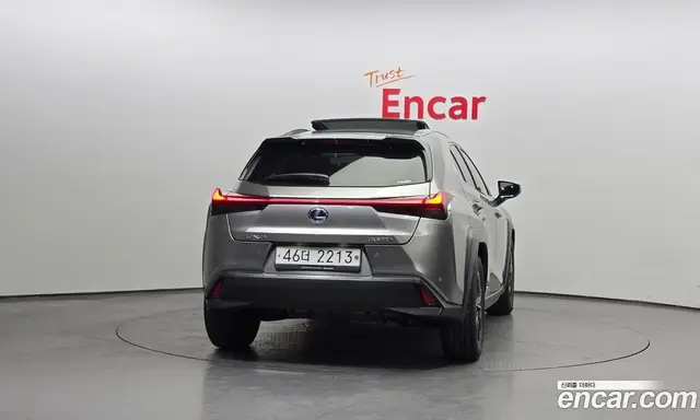 Lexus UX 2019 2.0 автомат (гидро), миниатюра 4 Lexus UX 2019 2.0 автомат (гидро), миниатюра 4
