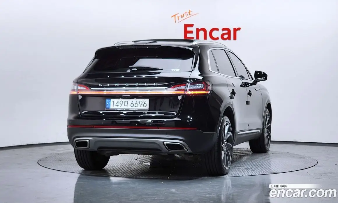 Lincoln Nautilus 2022 2.7 автомат (гидро), фото 4 Lincoln Nautilus 2022 2.7 автомат (гидро), фото 4