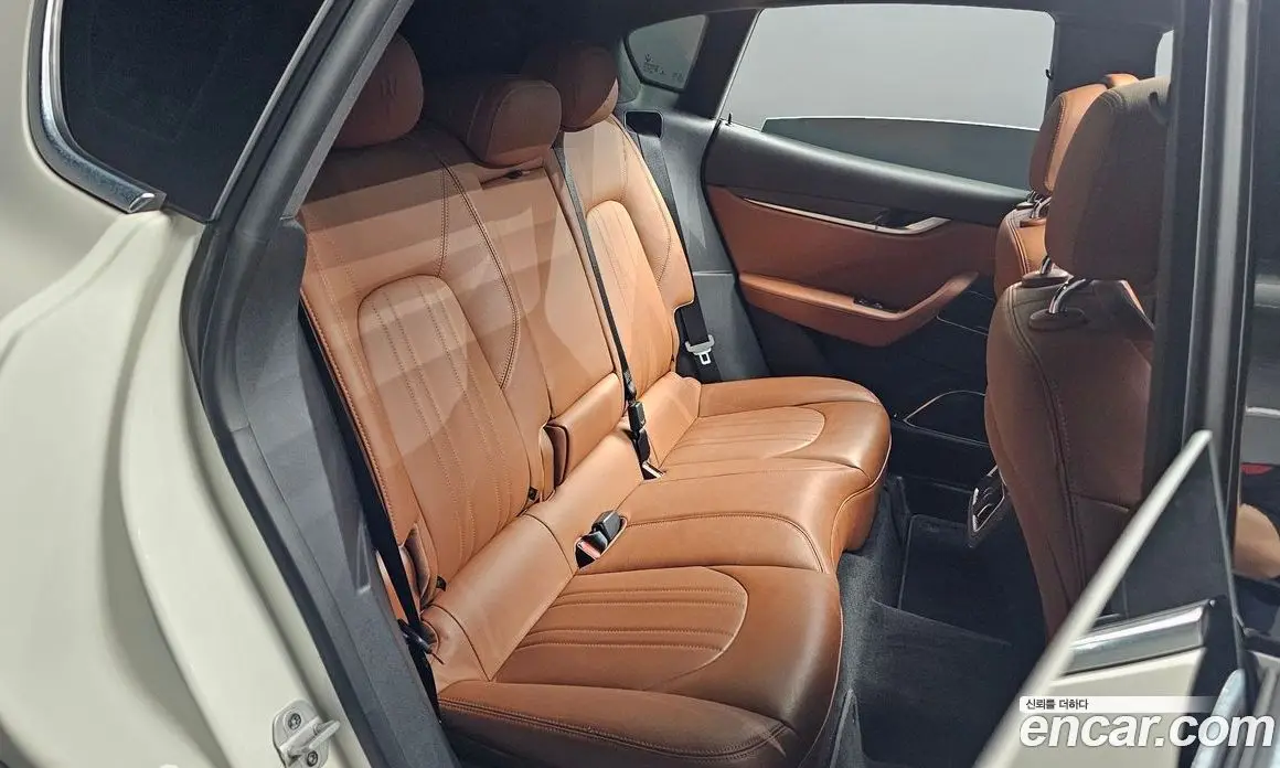 Maserati Levante 2020 3.0 автомат (гидро), фото 17