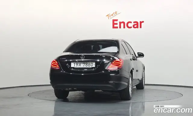 Mercedes-Benz C-Class 2014 2.0 автомат (гидро), миниатюра 4 Mercedes-Benz C-Class 2014 2.0 автомат (гидро), миниатюра 4