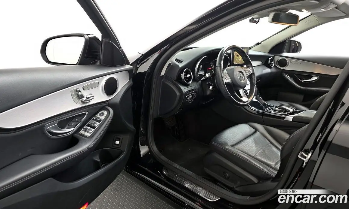 Mercedes-Benz C-Class 2014 2.0 автомат (гидро), фото 10 Mercedes-Benz C-Class 2014 2.0 автомат (гидро), фото 10