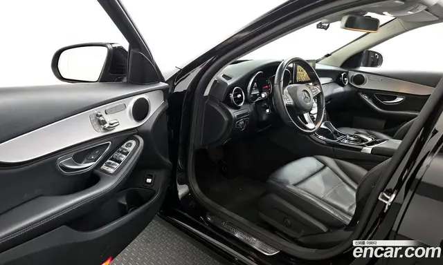 Mercedes-Benz C-Class 2014 2.0 автомат (гидро), миниатюра 10 Mercedes-Benz C-Class 2014 2.0 автомат (гидро), миниатюра 10