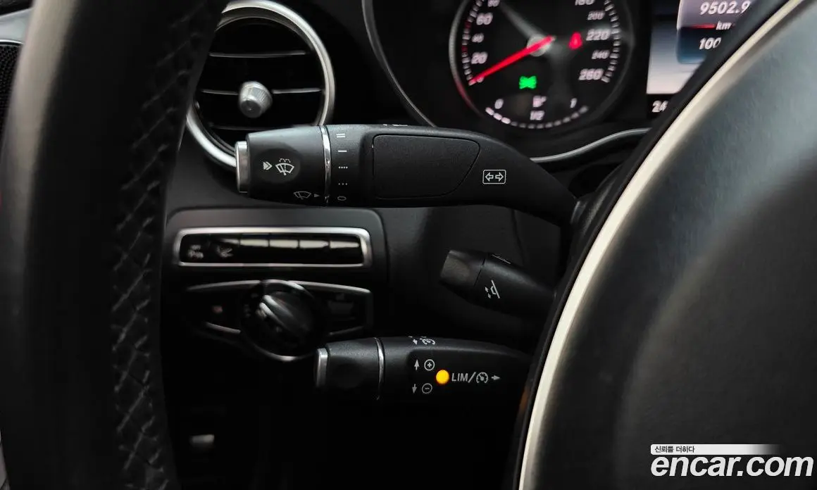 Mercedes-Benz C-Class 2015 2.0 автомат (гидро), фото 16 Mercedes-Benz C-Class 2015 2.0 автомат (гидро), фото 16