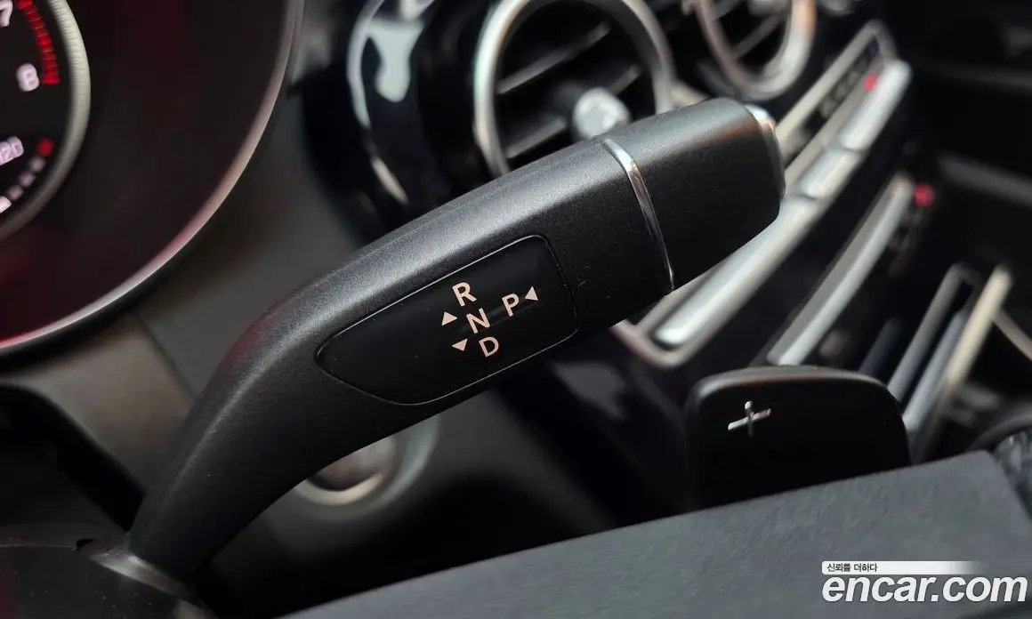 Mercedes-Benz C-Class 2015 2.0 автомат (гидро), фото 9 Mercedes-Benz C-Class 2015 2.0 автомат (гидро), фото 9