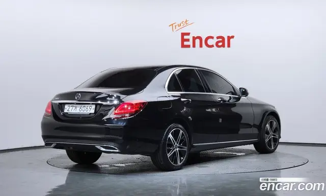 Mercedes-Benz C-Class 2019 1.9 автомат (гидро), миниатюра 2