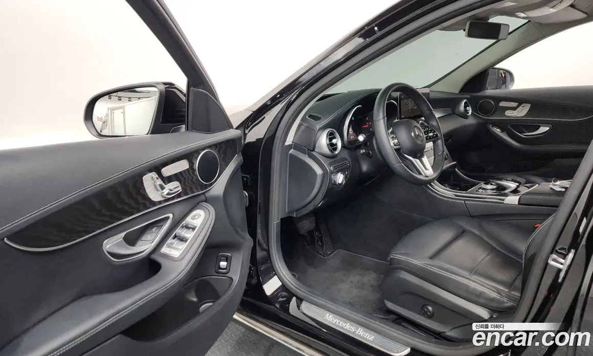 Mercedes-Benz C-Class 2019 1.9 автомат (гидро), фото 13