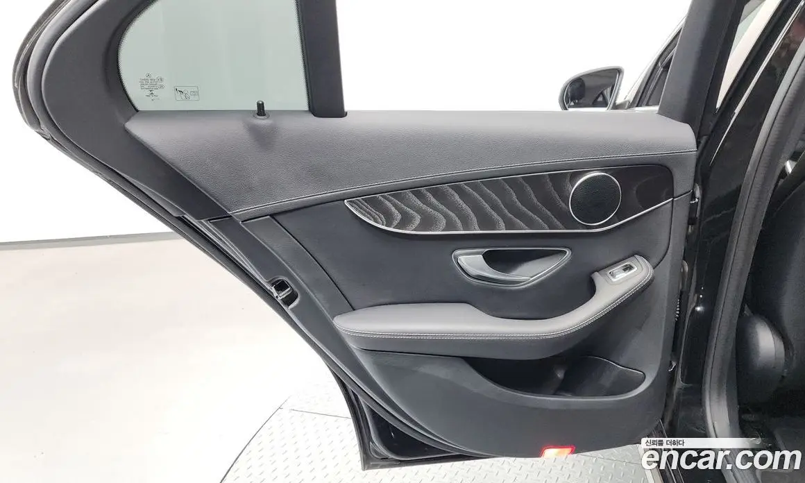 Mercedes-Benz C-Class 2019 1.9 автомат (гидро), фото 15