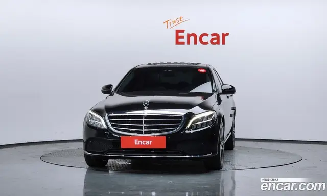 Mercedes-Benz C-Class 2019 1.9 автомат (гидро), миниатюра 3