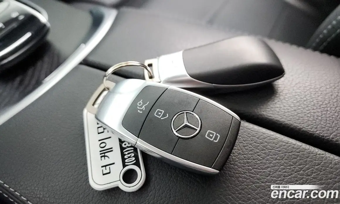 Mercedes-Benz C-Class 2019 1.9 автомат (гидро), фото 21