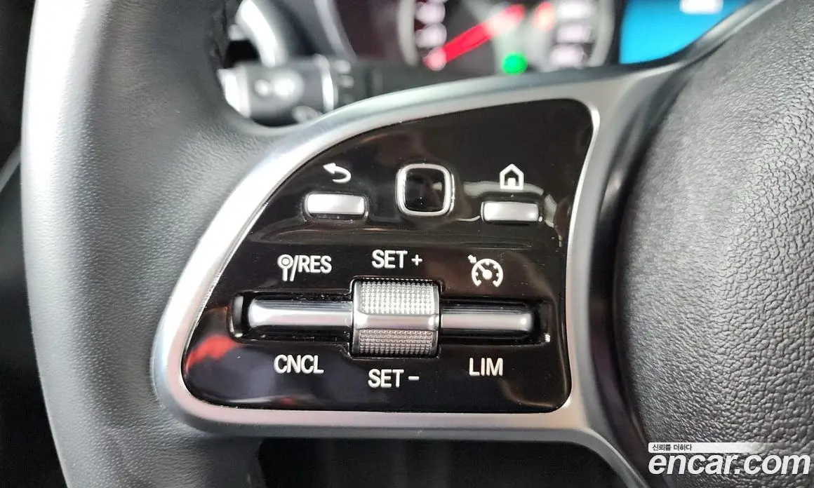Mercedes-Benz C-Class 2019 1.9 автомат (гидро), фото 23