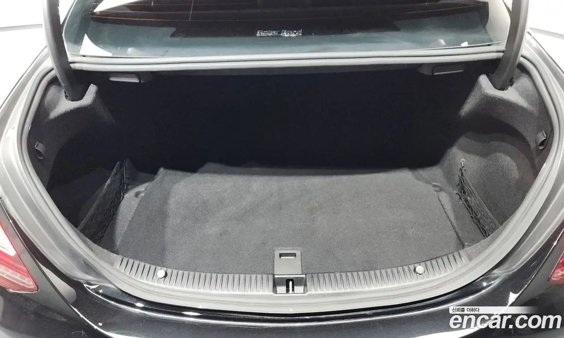 Mercedes-Benz C-Class 2019 1.9 автомат (гидро), фото 25