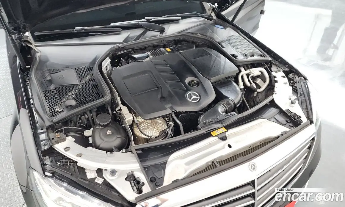 Mercedes-Benz C-Class 2019 1.9 автомат (гидро), фото 6