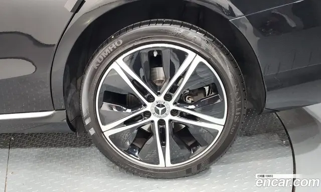 Mercedes-Benz C-Class 2019 1.9 автомат (гидро), миниатюра 7