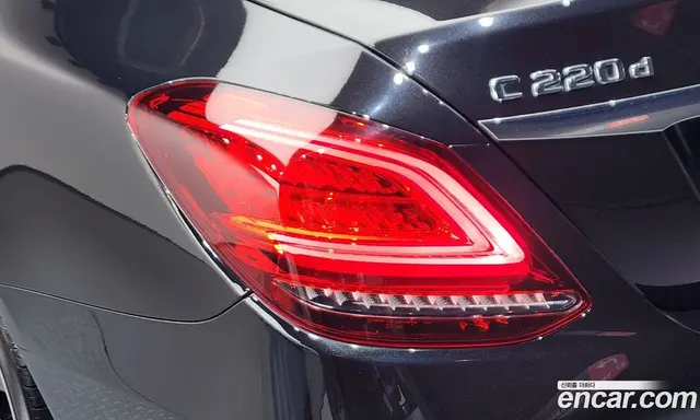 Mercedes-Benz C-Class 2019 1.9 автомат (гидро), миниатюра 9