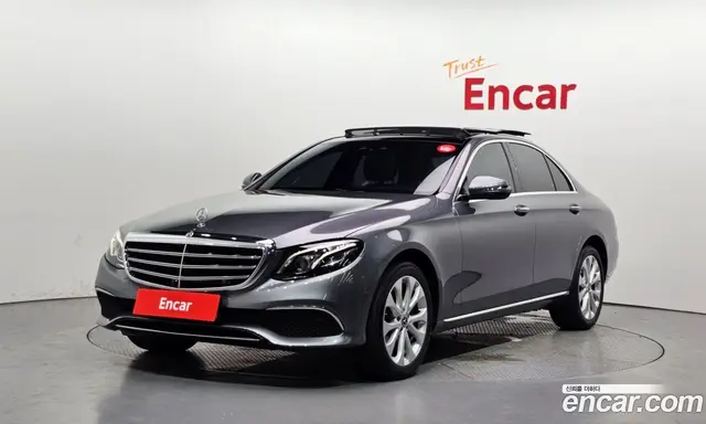 Mercedes-Benz E-Class 2019 2.0 автомат (гидро), миниатюра 1 Mercedes-Benz E-Class 2019 2.0 автомат (гидро), миниатюра 1