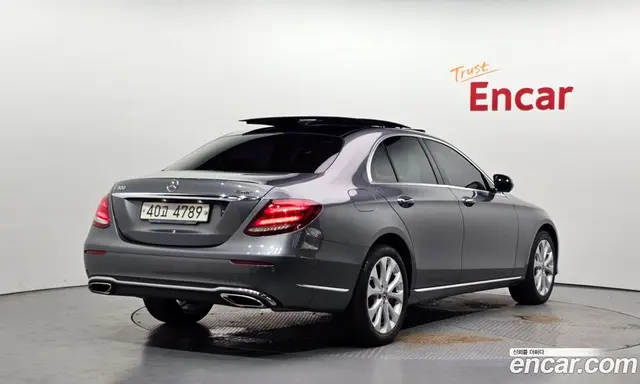 Mercedes-Benz E-Class 2019 2.0 автомат (гидро), миниатюра 2 Mercedes-Benz E-Class 2019 2.0 автомат (гидро), миниатюра 2